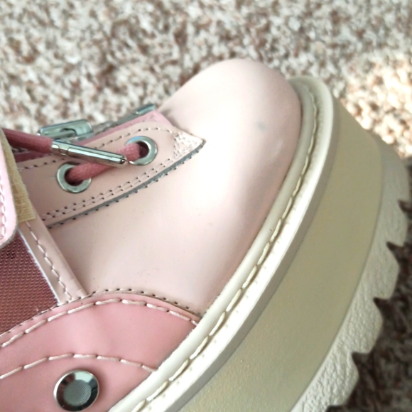 Barbie Edition | Fall & Winter | Fenty Rihanna Limited Edition Platform - Picture 6 of 8